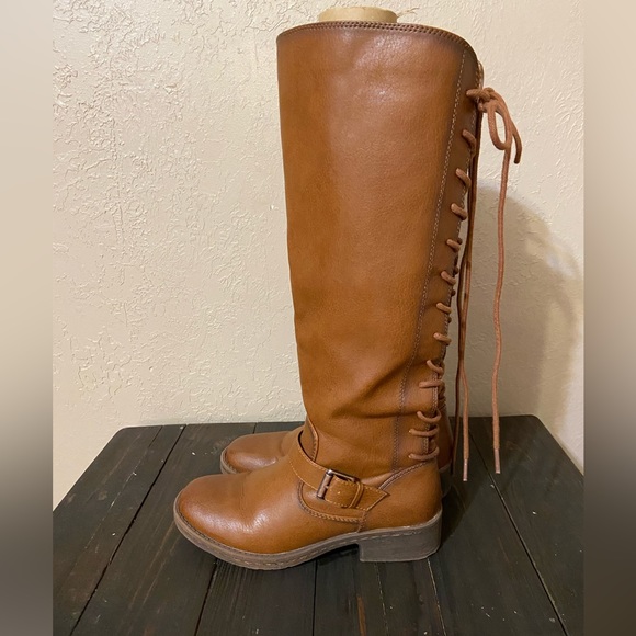 Like-new lace up faux leather tall boots - Picture 4 of 13